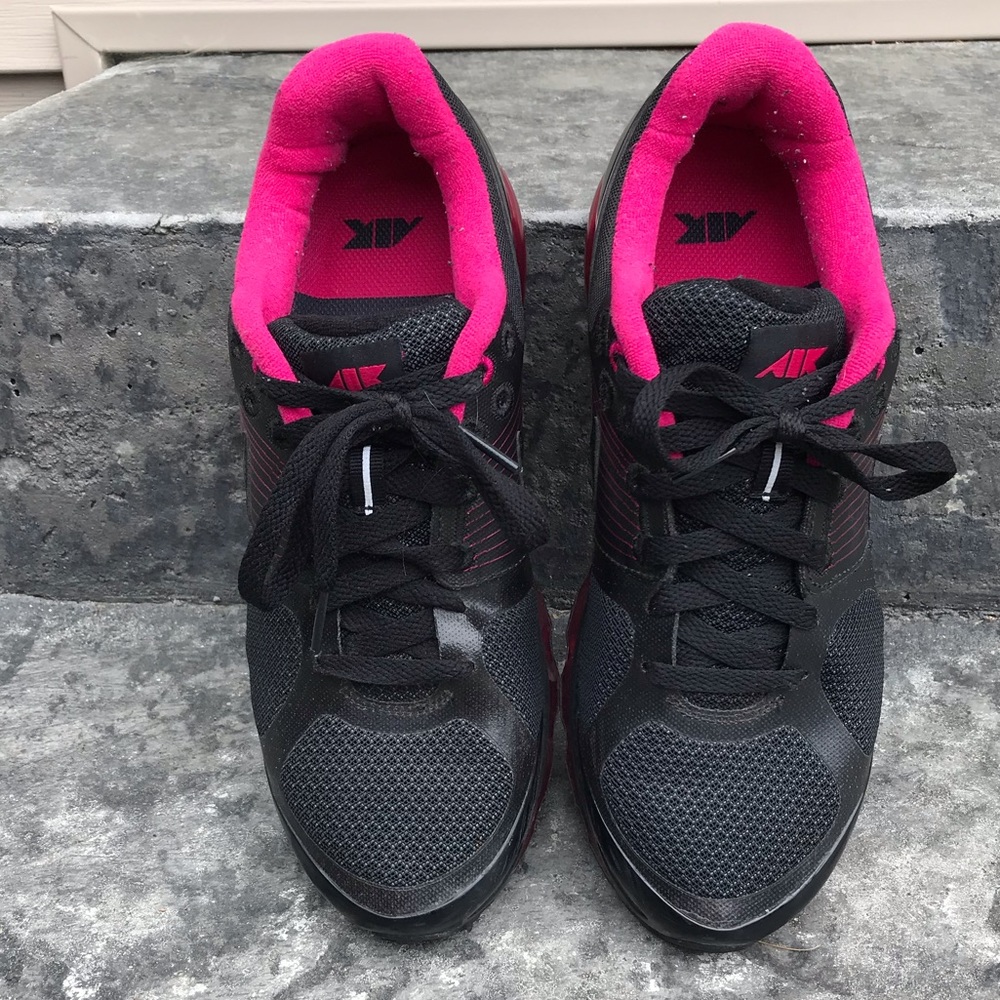 Nike Air Max size 10